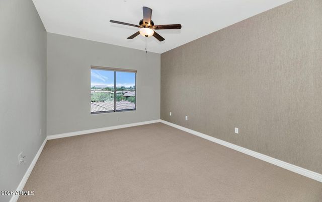 5450 E DEER VALLEY Drive 4216, Phoenix, AZ 85054