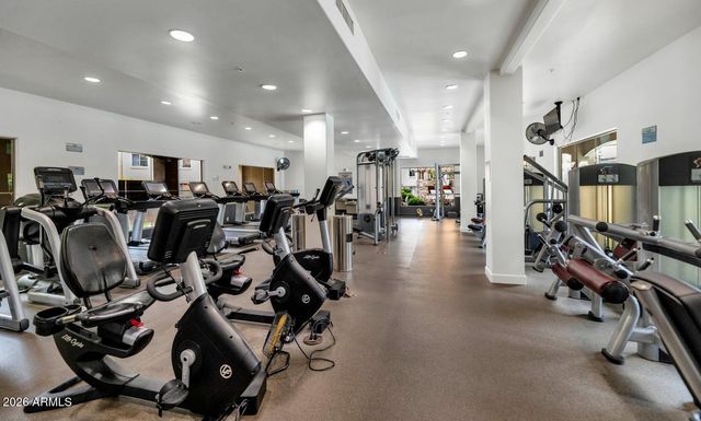 5450 E DEER VALLEY Drive 4216, Phoenix, AZ 85054