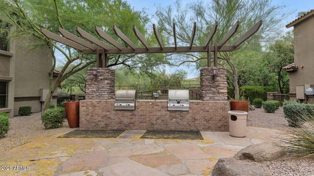 5450 E DEER VALLEY Drive 4216, Phoenix, AZ 85054