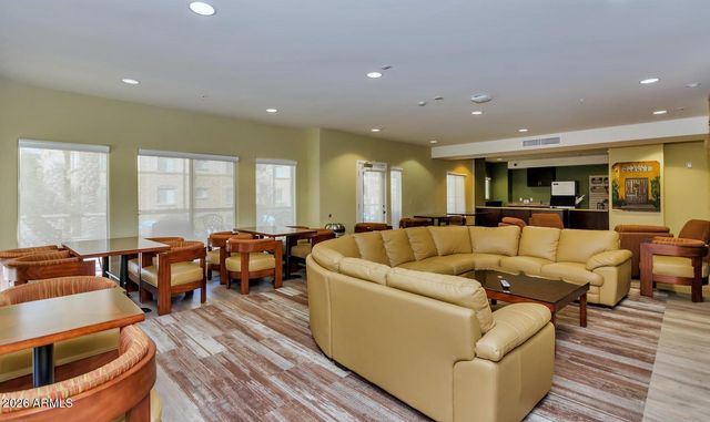 5450 E DEER VALLEY Drive 4216, Phoenix, AZ 85054