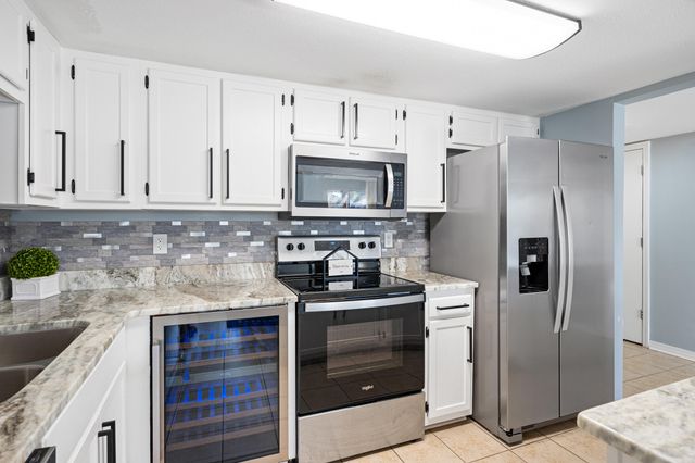 1838 Whispering Oaks Ln Lane, Fort Walton Beach, FL 32547