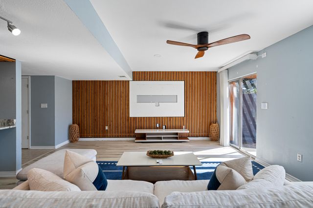 1838 Whispering Oaks Ln Lane, Fort Walton Beach, FL 32547