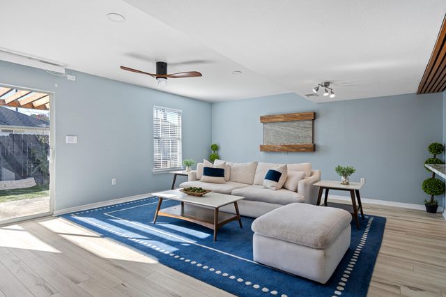 1838 Whispering Oaks Ln Lane, Fort Walton Beach, FL 32547