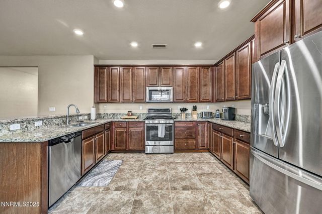 6980 Lusitano Way, Sparks, NV 89436