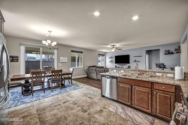 6980 Lusitano Way, Sparks, NV 89436