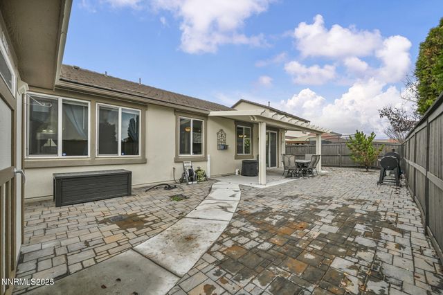 6980 Lusitano Way, Sparks, NV 89436