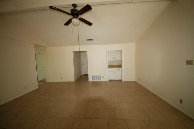 12708 Lamppost LN, Austin, TX 78727