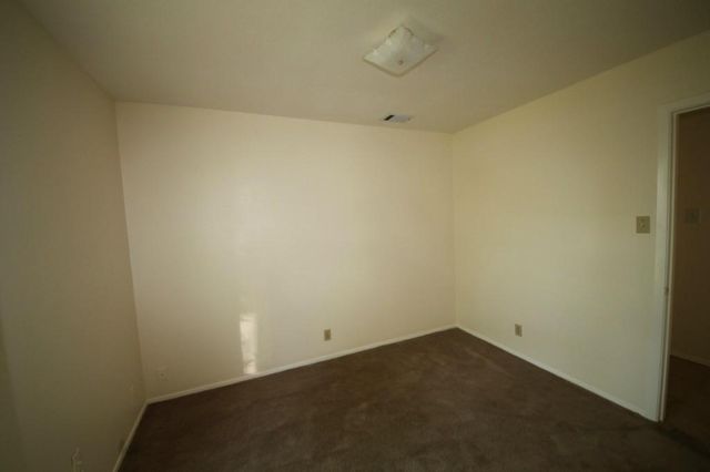12708 Lamppost LN, Austin, TX 78727
