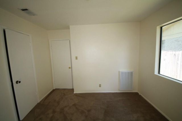 12708 Lamppost LN, Austin, TX 78727