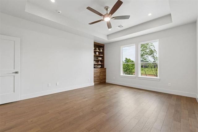 5000 Pont Neuf Road, Edmond, OK 73034