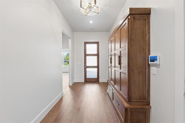 5000 Pont Neuf Road, Edmond, OK 73034