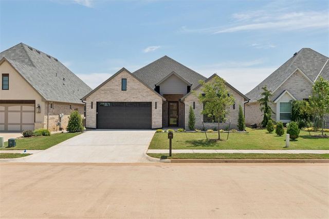 5000 Pont Neuf Road, Edmond, OK 73034