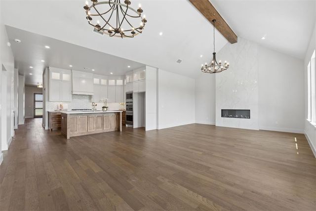 5000 Pont Neuf Road, Edmond, OK 73034