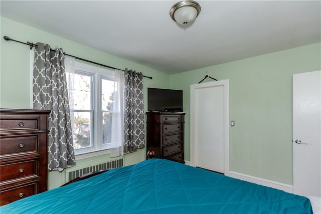 26 Dover Avenue, East Providence, RI 02914