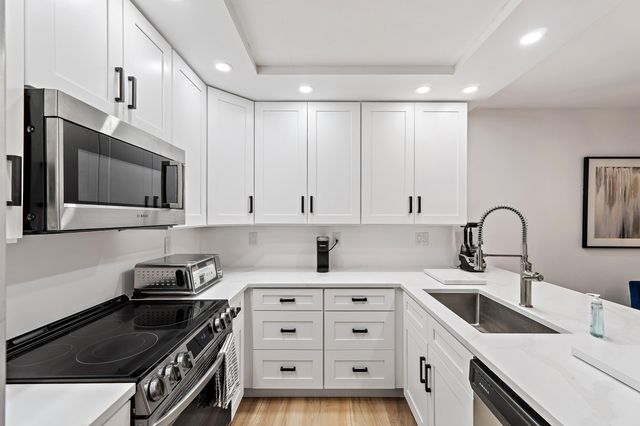 3052 30th Court, Jupiter, FL 33477