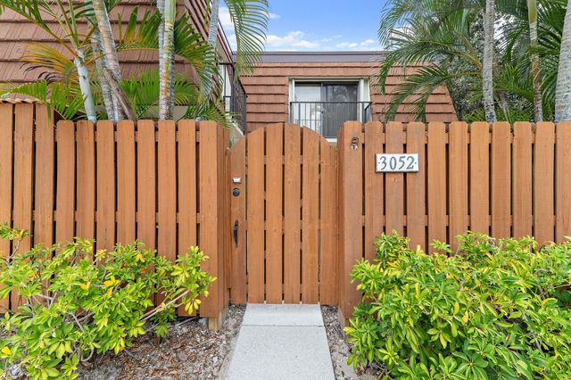 3052 30th Court, Jupiter, FL 33477