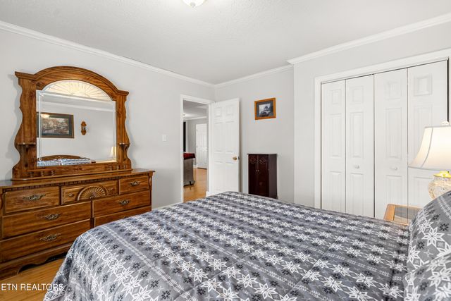 4708 Shaw Ferry Rd, Lenoir City, TN 37772