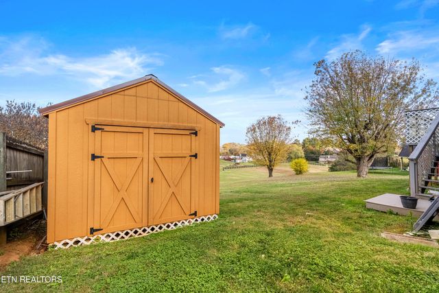 4708 Shaw Ferry Rd, Lenoir City, TN 37772