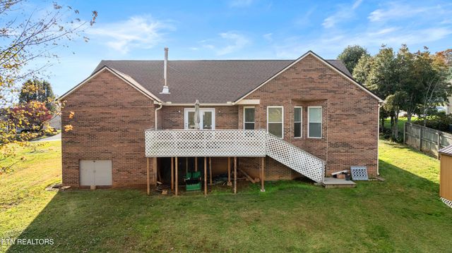 4708 Shaw Ferry Rd, Lenoir City, TN 37772