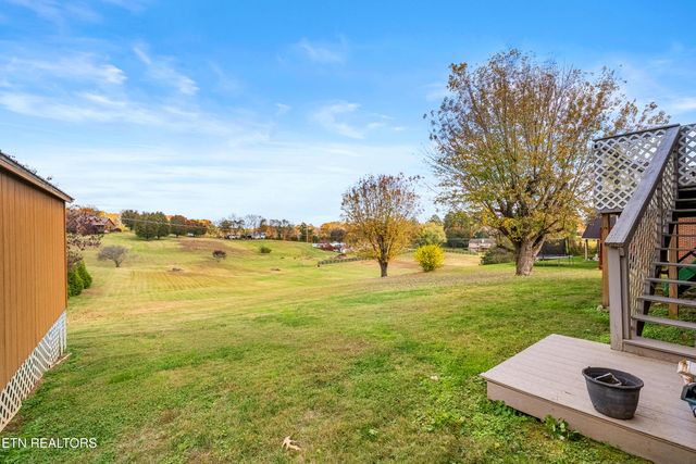 4708 Shaw Ferry Rd, Lenoir City, TN 37772