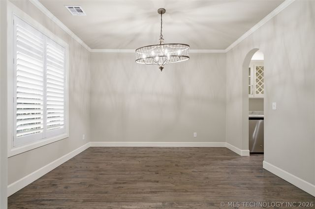 2703 E 136th Street S, Bixby, OK 74008