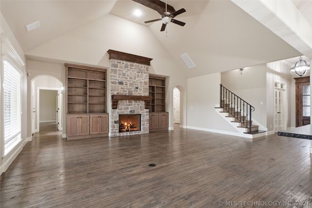 2703 E 136th Street S, Bixby, OK 74008