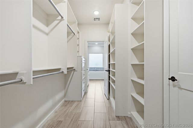 2703 E 136th Street S, Bixby, OK 74008