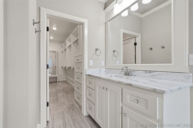 2703 E 136th Street S, Bixby, OK 74008