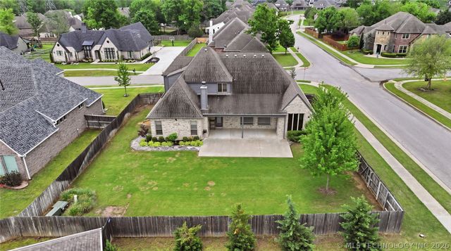 2703 E 136th Street S, Bixby, OK 74008