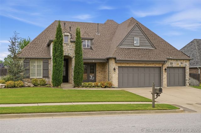 2703 E 136th Street S, Bixby, OK 74008