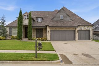 2703 E 136th Street S, Bixby, OK 74008