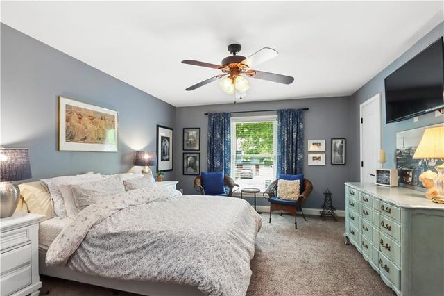 6911 E 128th Street, Grandview, MO 64030