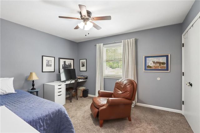 6911 E 128th Street, Grandview, MO 64030