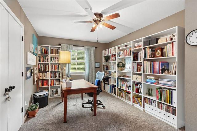 6911 E 128th Street, Grandview, MO 64030