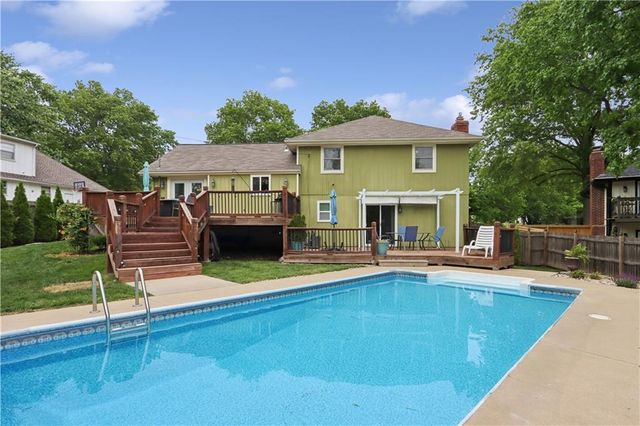 6911 E 128th Street, Grandview, MO 64030