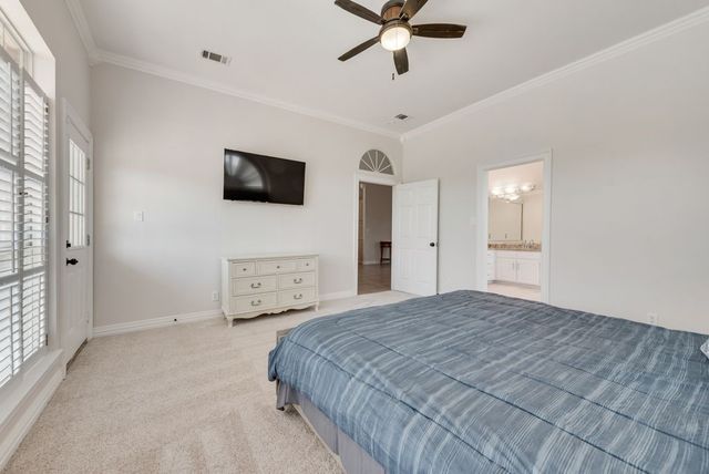 10017 Seville Drive, Fort Worth, TX 76179