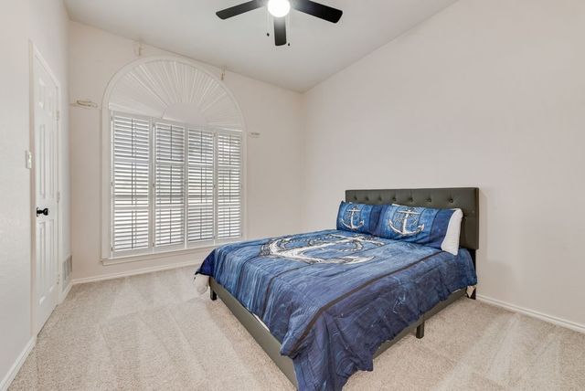 10017 Seville Drive, Fort Worth, TX 76179