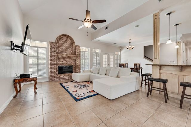 10017 Seville Drive, Fort Worth, TX 76179