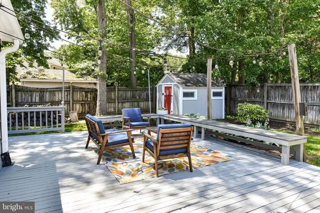 8318 WOODACRE ST, Alexandria, VA 22308