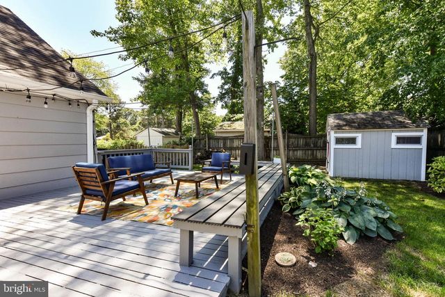 8318 WOODACRE ST, Alexandria, VA 22308