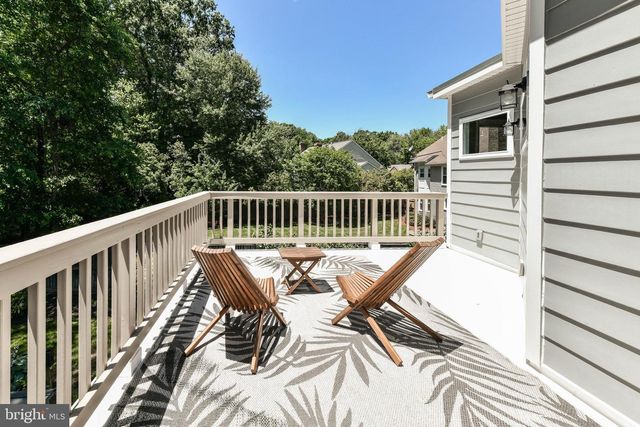 8318 WOODACRE ST, Alexandria, VA 22308