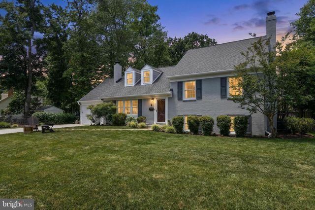 8318 WOODACRE ST, Alexandria, VA 22308