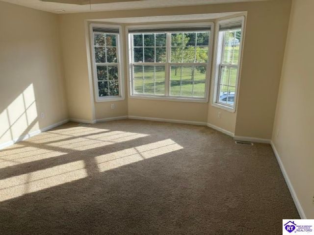 364 Valley View Drive, Vine Grove, KY 40175