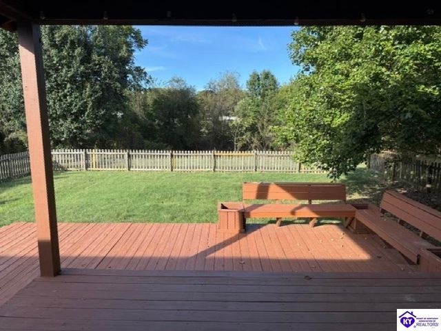 364 Valley View Drive, Vine Grove, KY 40175