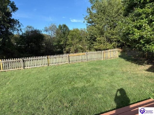 364 Valley View Drive, Vine Grove, KY 40175