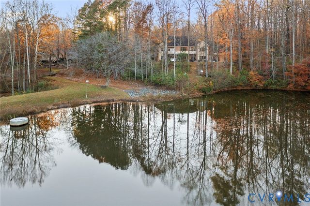 530 Elm Creek Dr, Manakin Sabot, VA 23103