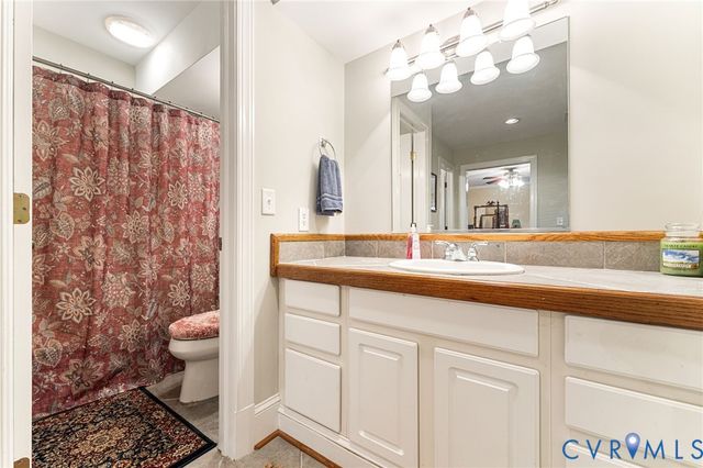 530 Elm Creek Dr, Manakin Sabot, VA 23103