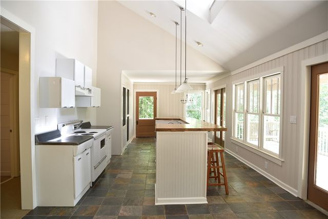 517 Chimney Ridge, Westminster, SC 29693