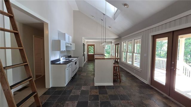 517 Chimney Ridge, Westminster, SC 29693