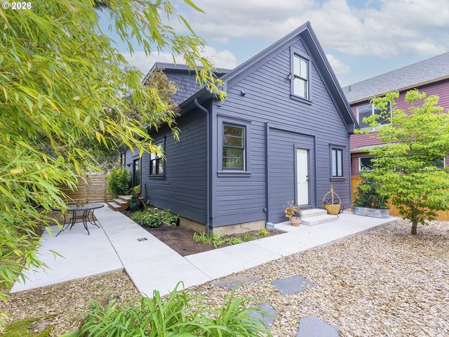 4214 N MONTANA Ave, Portland, OR 97217